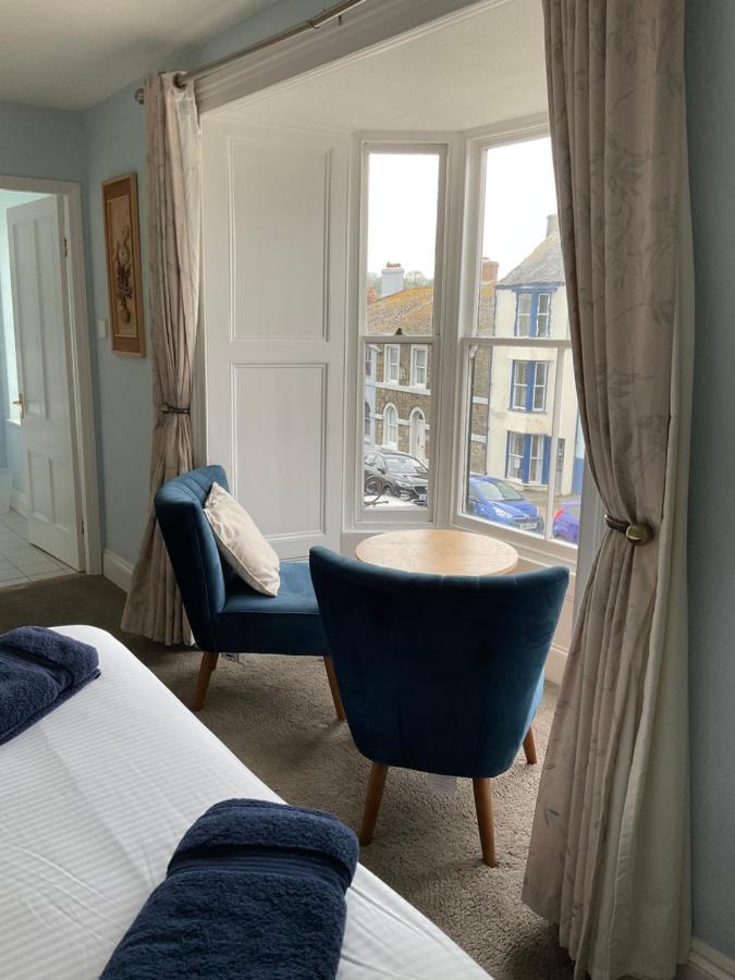 No 52 Bed And Breakfast Helston Eksteriør billede