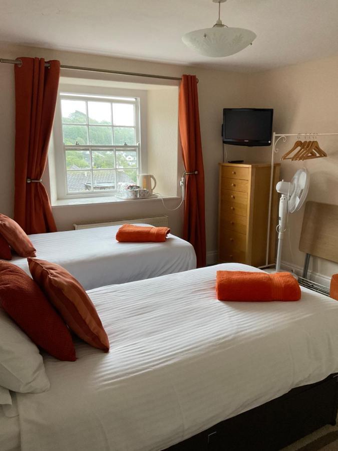 No 52 Bed And Breakfast Helston Eksteriør billede